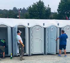 Best Restroom Trailer for Festivals  in Almont, MI